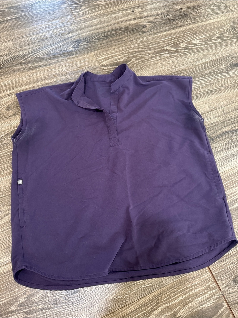 Rafaela fig scrub top
